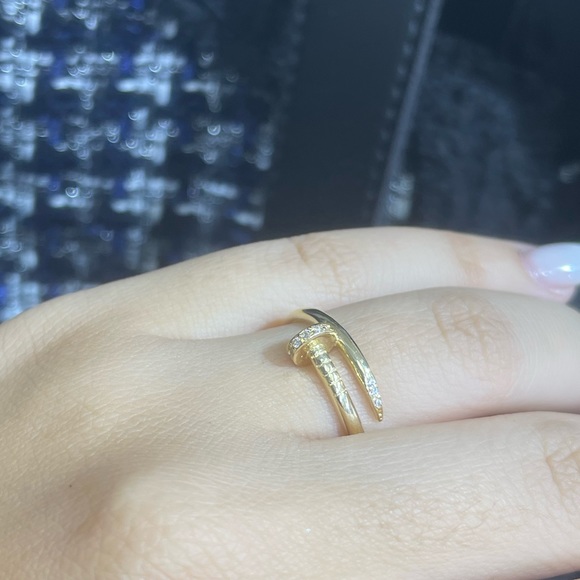 14KT GOLD RING - Picture 6 of 6